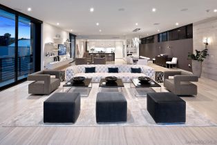 Condominium, 1929 Columbia st, San Diego, CA 92101 - 7