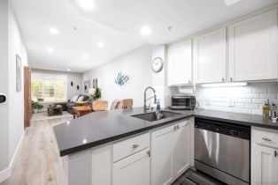 , 2400 5th ave, San Diego, CA 92101 - 8