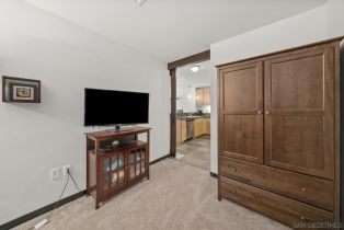 Condominium, 1150 J st, San Diego, CA 92101 - 12