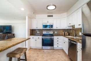 Condominium, 1810 Avenida del Mundo, Coronado, CA 92118 - 13