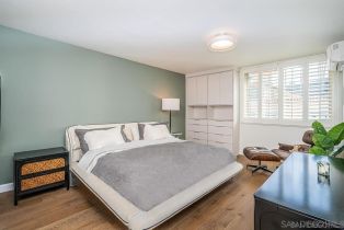 , 909 Coast blvd, La Jolla, CA 92037 - 7