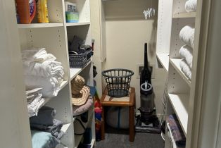 , 215 Bonair, La Jolla, CA 92037 - 9