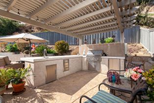 Single Family Residence, 4044 Via del Conquistador, San Diego, CA 92117 - 32