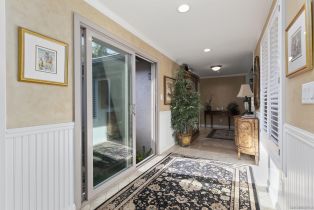 Single Family Residence, 4044 Via del Conquistador, San Diego, CA 92117 - 5