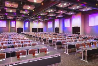 Condominium, 207 5Th ave, San Diego, CA 92101 - 12