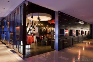 Condominium, 207 5Th ave, San Diego, CA 92101 - 13