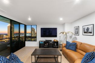 Condominium, 700 Front St, San Diego, CA  San Diego, CA 92101