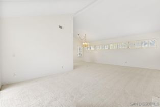 Condominium, 17485 Plaza Del Curtidor, San Diego, CA 92128 - 40