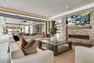 Single Family Residence, 6389 Castejon, La Jolla, CA 92037 - 17