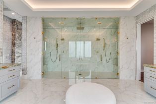 Single Family Residence, 6389 Castejon, La Jolla, CA 92037 - 39