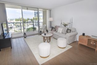 , 1720 Avenida Del Mundo, Coronado, CA 92118 - 3