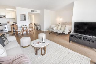 , 1720 Avenida Del Mundo, Coronado, CA 92118 - 4