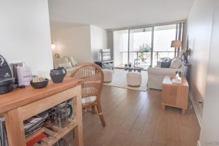 , 1720 Avenida Del Mundo, Coronado, CA 92118 - 8