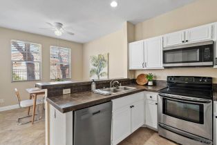 Condominium, 18660 Caminito Cantilena, San Diego, CA 92128 - 10