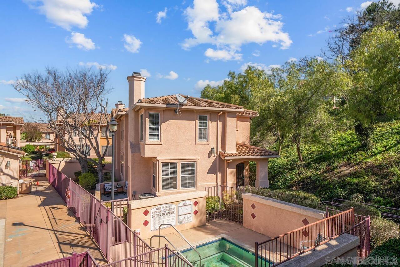 Condominium, 18660 Caminito Cantilena, San Diego, CA 92128 - 1