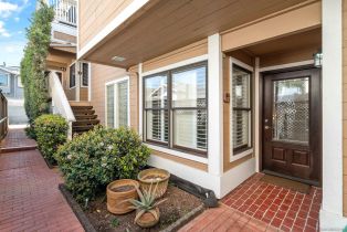 Condominium, 719 F ave, Coronado, CA 92118 - 6