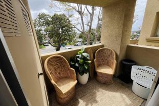 Condominium, 2037 Burton st, San Diego, CA 92111 - 9