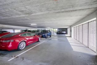 , 2500 torrey pnes, La Jolla, CA 92037 - 8