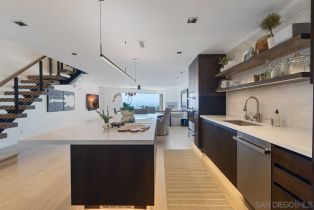 , 135 Sierra ave, Solana Beach, CA 92075 - 5