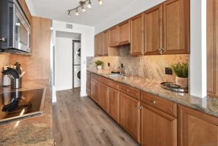 , 1820 Avenida Del Mundo, Coronado, CA 92118 - 8