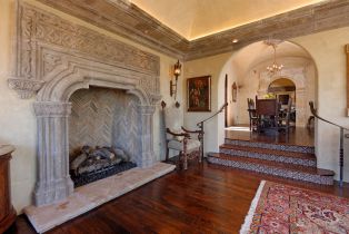 , 7604 Country Club dr, La Jolla, CA 92037 - 8