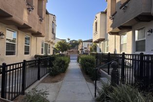 Condominium, 40380 Calle Real, Murrieta, CA 92563 - 2