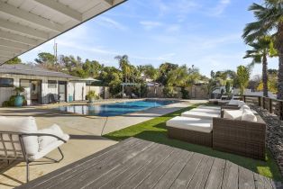 Single Family Residence, 701 Fallbrook st, Fallbrook, CA 92028 - 40