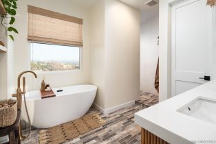 Single Family Residence, 1824 Campesino pl, Oceanside, CA 92054 - 13