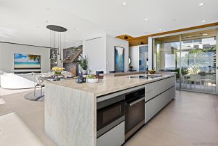 , 6515 Neptune pl, La Jolla, CA 92037 - 17