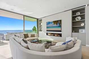 , 6515 Neptune pl, La Jolla, CA 92037 - 3