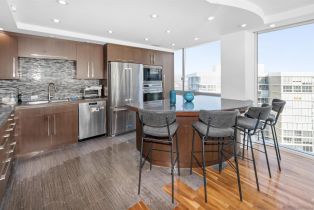 , 1810 Avenida Del Mundo, Coronado, CA 92118 - 4