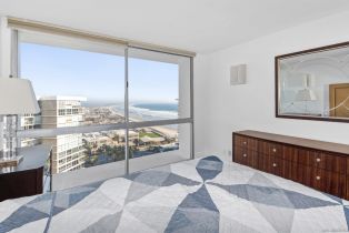 , 1810 Avenida Del Mundo, Coronado, CA 92118 - 7