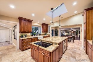 Single Family Residence, 13327 Calle Colina, Poway, CA 92064 - 14