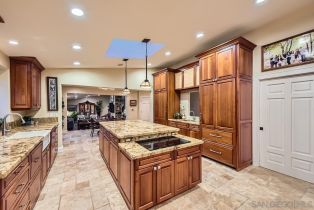 Single Family Residence, 13327 Calle Colina, Poway, CA 92064 - 15