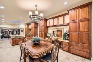 Single Family Residence, 13327 Calle Colina, Poway, CA 92064 - 20