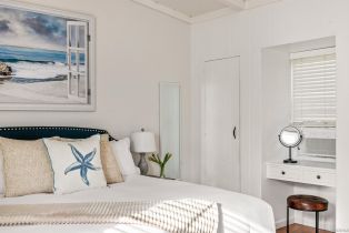 , 319 Nautilus st, La Jolla, CA 92037 - 5