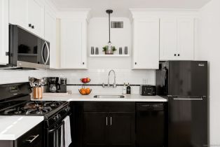 , 319 Nautilus st, La Jolla, CA 92037 - 9