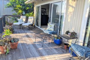 , 13731 Mira Montana, Del Mar, CA 92014 - 9