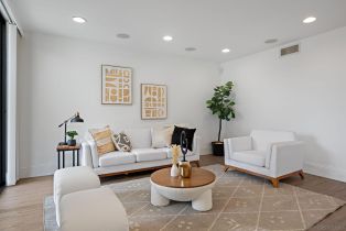 Single Family Residence, 8273 Caminito Lacayo, La Jolla, CA 92037 - 24