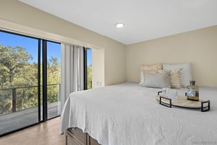 Single Family Residence, 8273 Caminito Lacayo, La Jolla, CA 92037 - 57