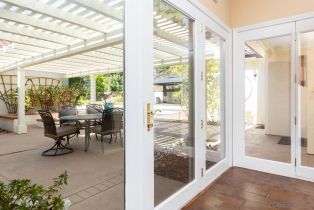 Single Family Residence, 13012 Solera way, Poway, CA 92064 - 10