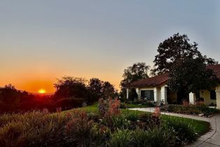 Single Family Residence, 13012 Solera way, Poway, CA 92064 - 38