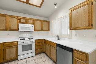 , 32003 Calle Novelda, Temecula, CA 92592 - 12