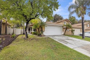 , 32003 Calle Novelda, Temecula, CA 92592 - 3