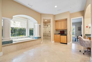 Single Family Residence, 18050 Rancho La Cima Corte, Rancho Santa Fe, CA 92067 - 34