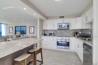 , 1730 Avenida Del Mundo, Coronado, CA 92118 - 7