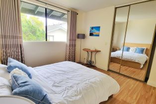 , 8271 Caminito Modena, La Jolla, CA 92037 - 20