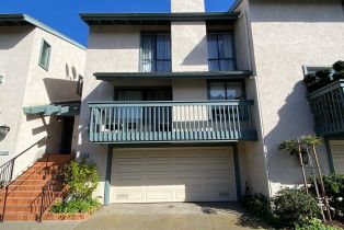 , 8271 Caminito Modena, La Jolla, CA 92037 - 3