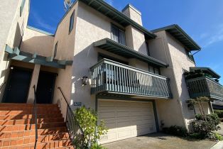 , 8271 Caminito Modena, La Jolla, CA 92037 - 4