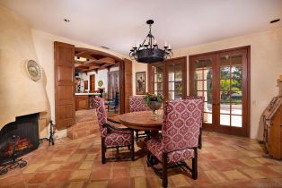 Single Family Residence, 6525 Lago Lindo, Rancho Santa Fe, CA 92067 - 16